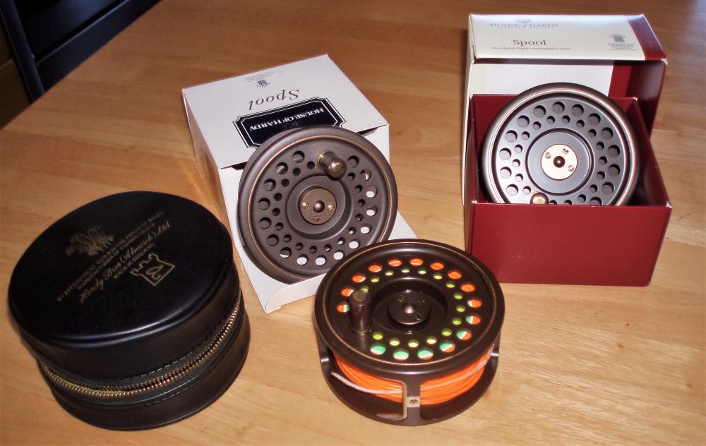 SOLD! - NEW 9/10 Hardy Golden Prince plus 2 spare spools