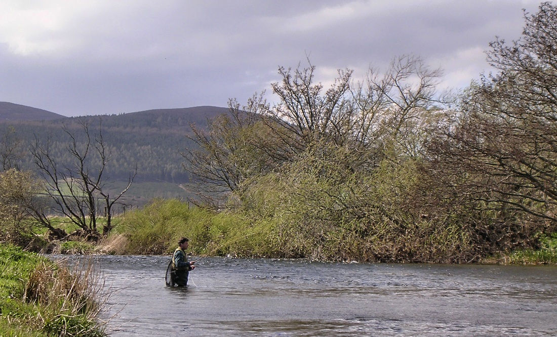 Mike Barrio on the River Don